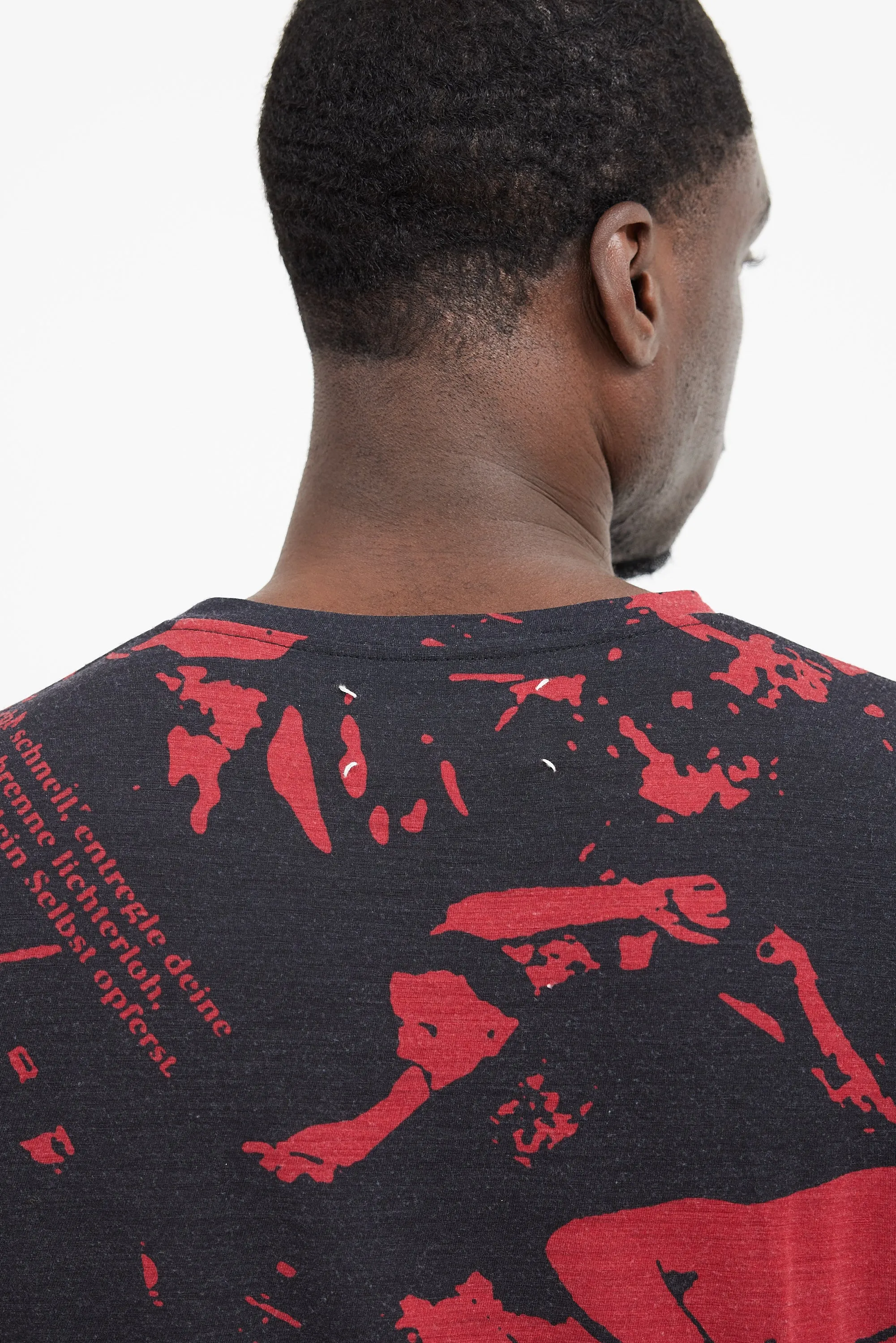 Black & Red Wool Face Patterned T-Shirt