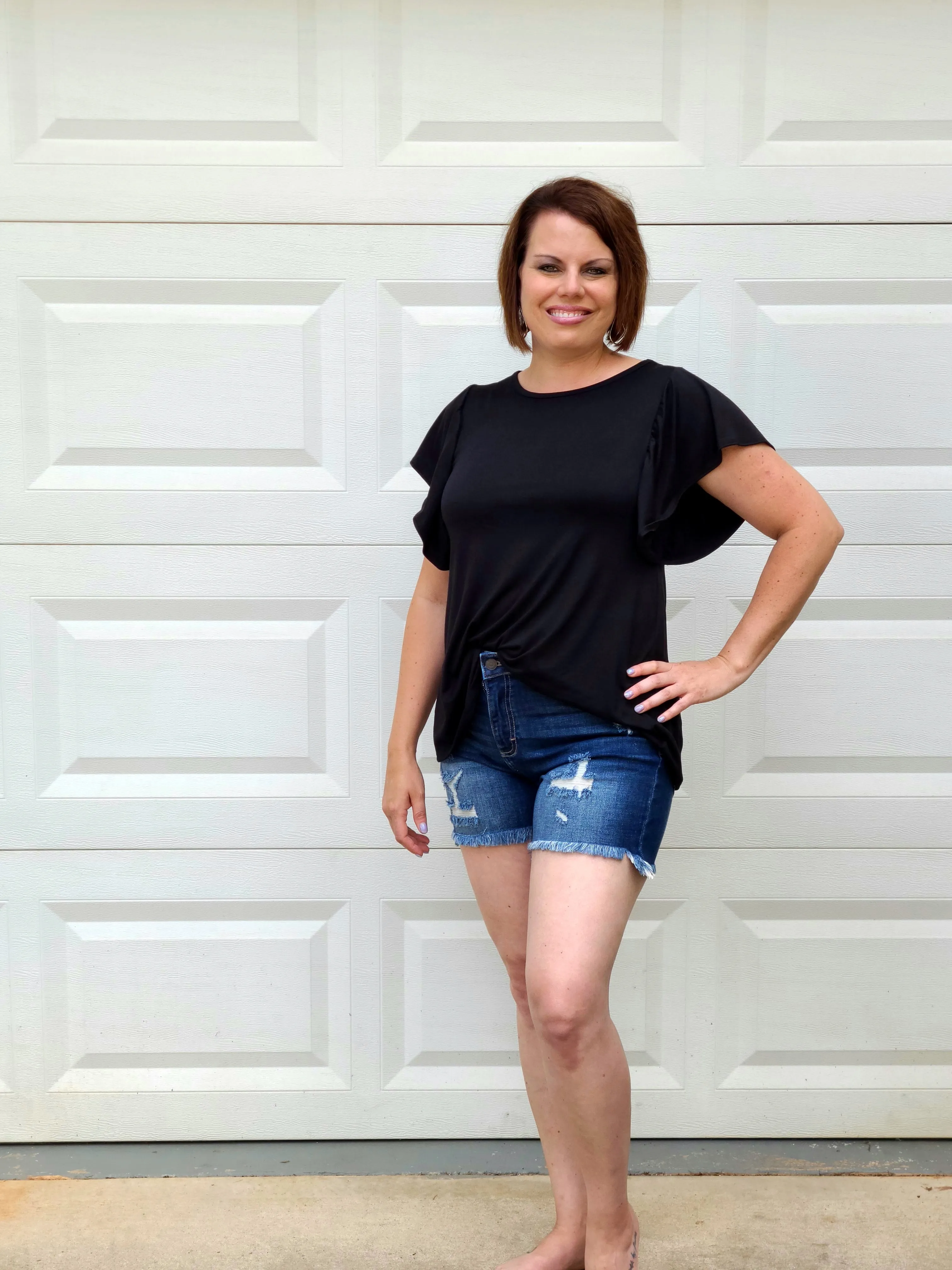 Casual Butterfly Sleeve Top in Black