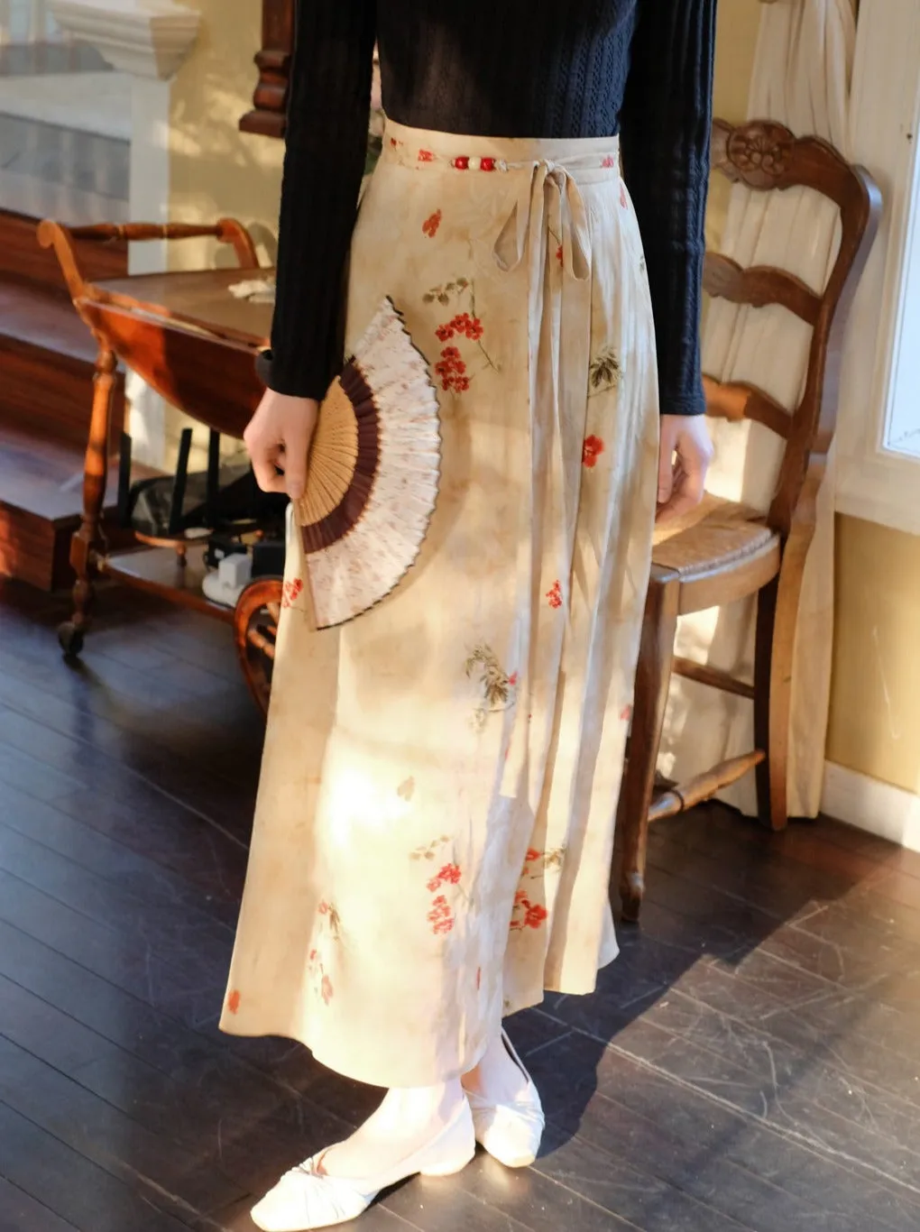 Flower Top Long Asymmetrical Slit Skirt